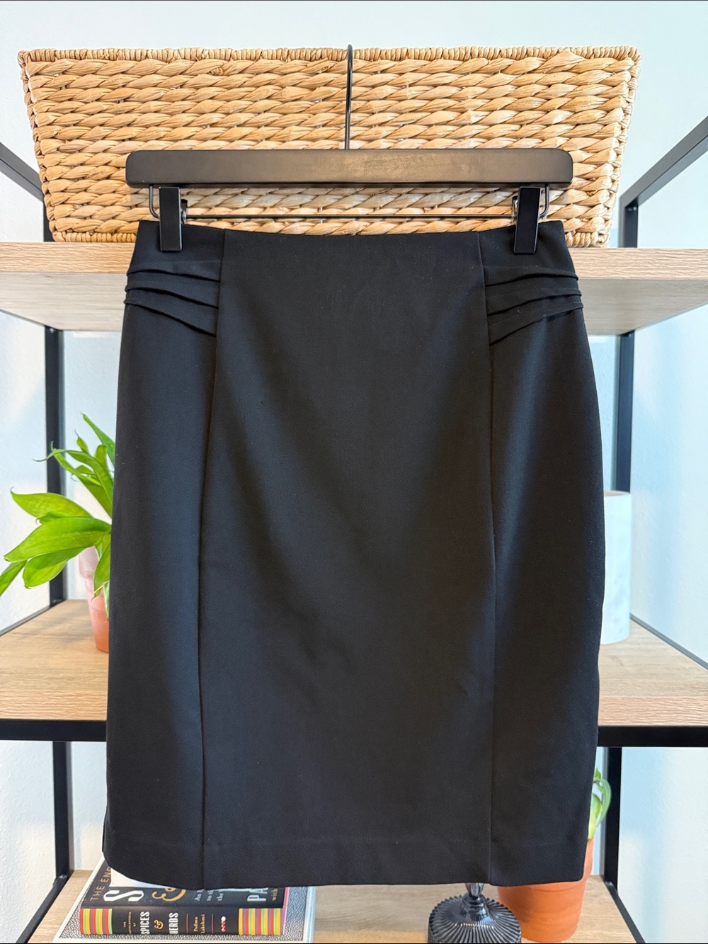 Express Black Woven Career Pencil Pleated Waist Skirt, 2